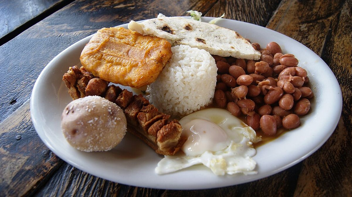 Authentic Bandeja Paisa